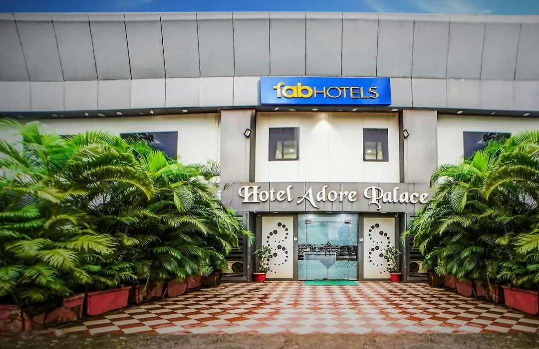 Hotel Adore Palace-1